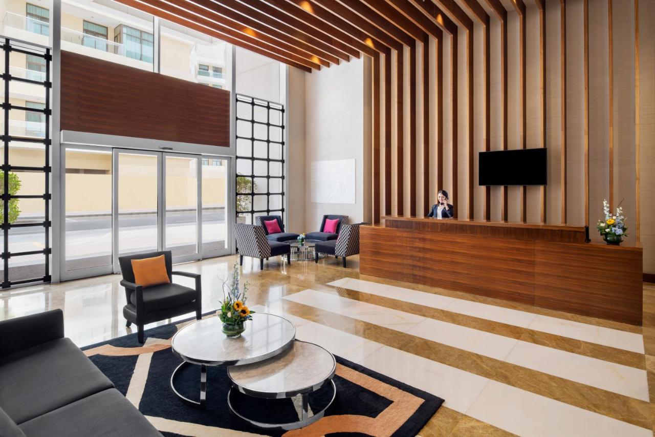 อพาร์ตโฮเต็ล อดาจิโอ พรีเมี่ยม ดูไบ อัล บาร์ชา Aparthotel ภายนอก รูปภาพ