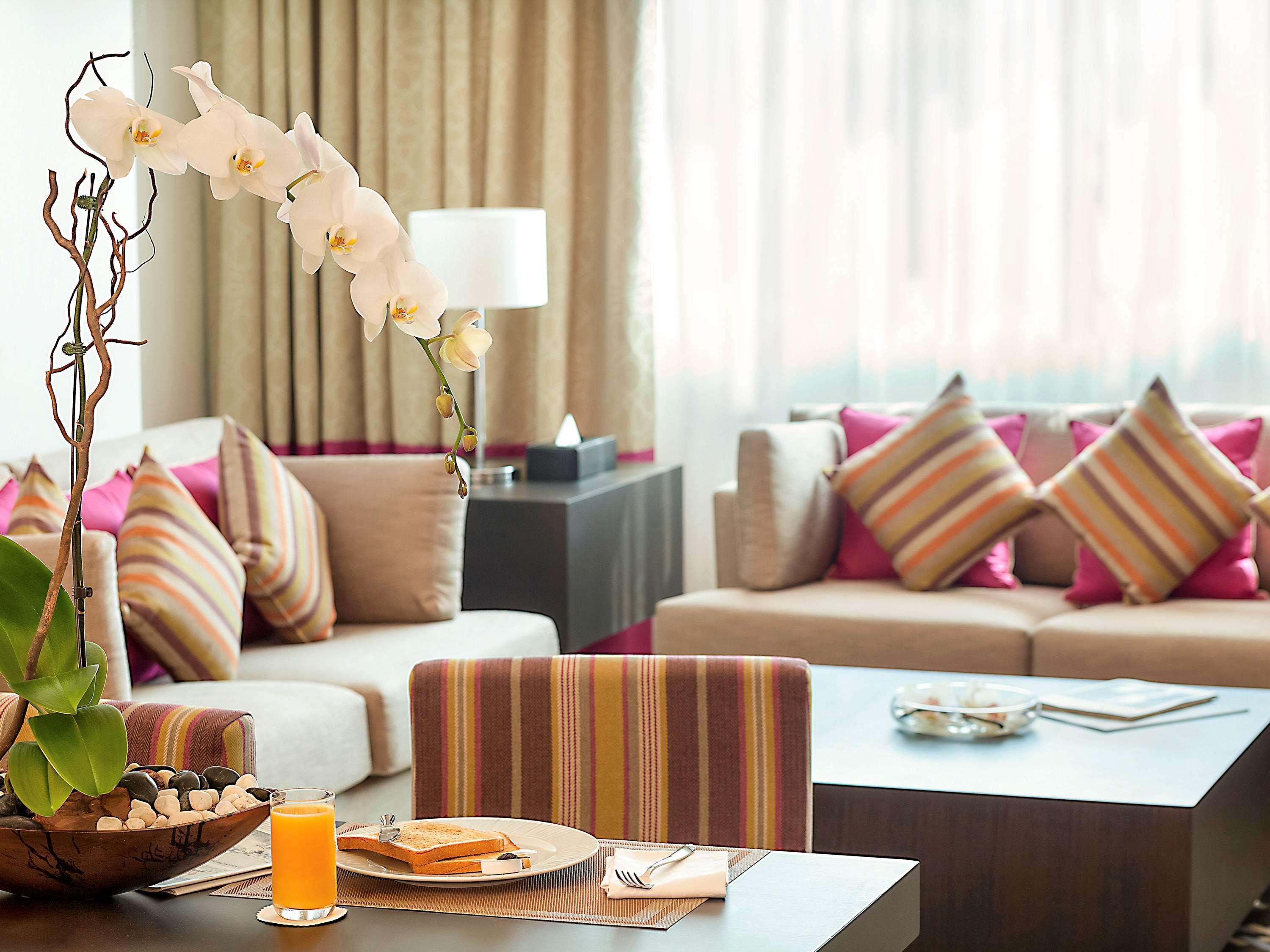 อพาร์ตโฮเต็ล อดาจิโอ พรีเมี่ยม ดูไบ อัล บาร์ชา Aparthotel ภายนอก รูปภาพ