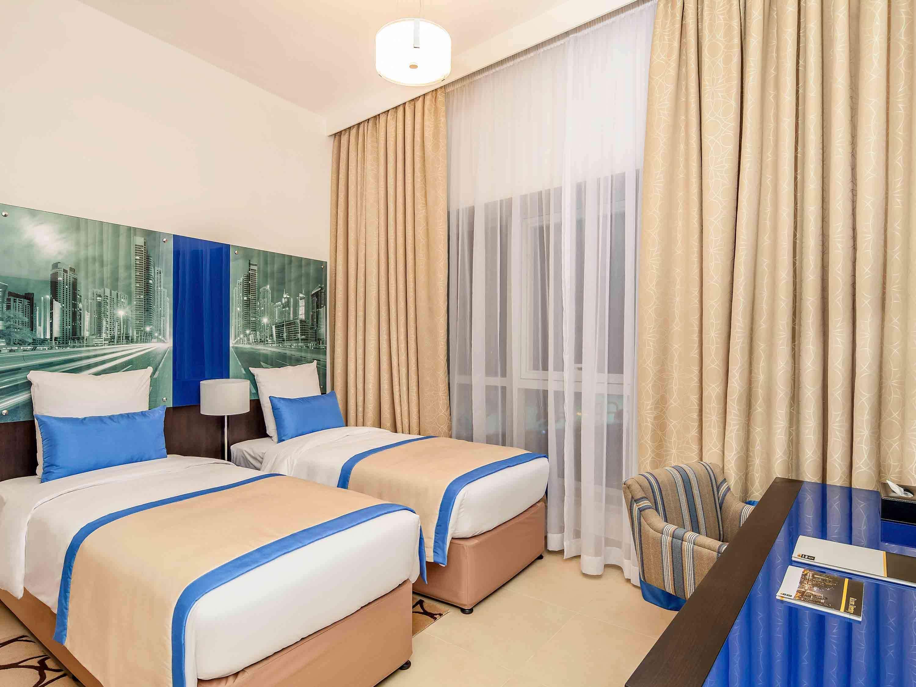 อพาร์ตโฮเต็ล อดาจิโอ พรีเมี่ยม ดูไบ อัล บาร์ชา Aparthotel ภายนอก รูปภาพ