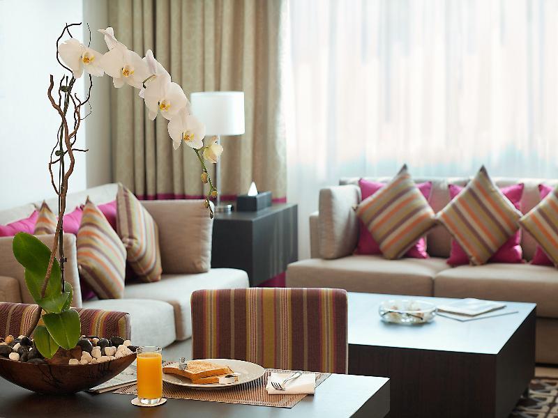 อพาร์ตโฮเต็ล อดาจิโอ พรีเมี่ยม ดูไบ อัล บาร์ชา Aparthotel ภายนอก รูปภาพ